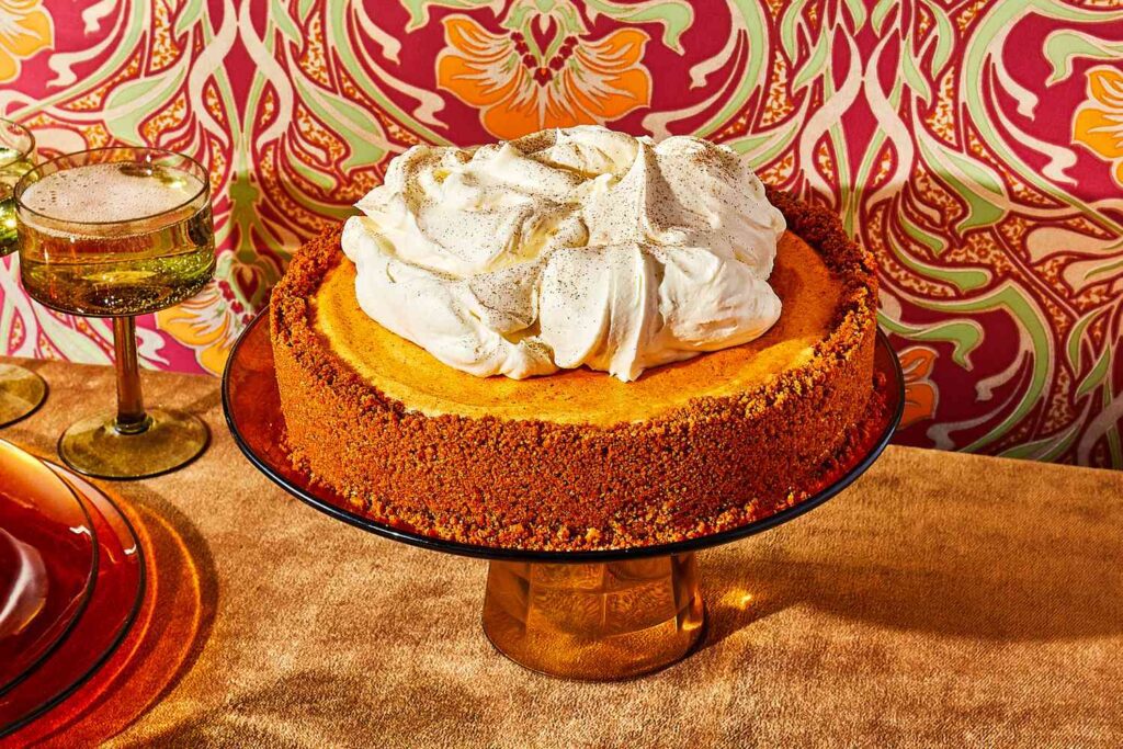 PUMPKIN CHIFFON PIE – EASY AND GREAT FOR THANKSGIVING