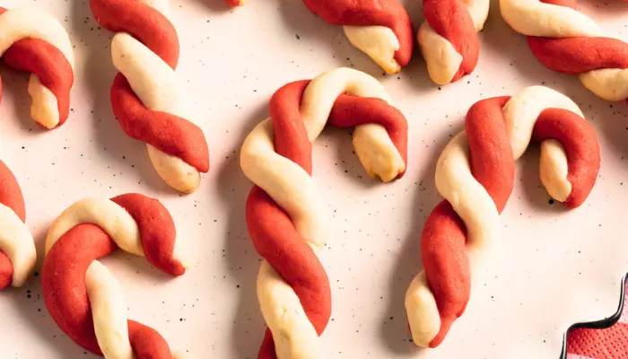 Sweet Candy Cane Cookies