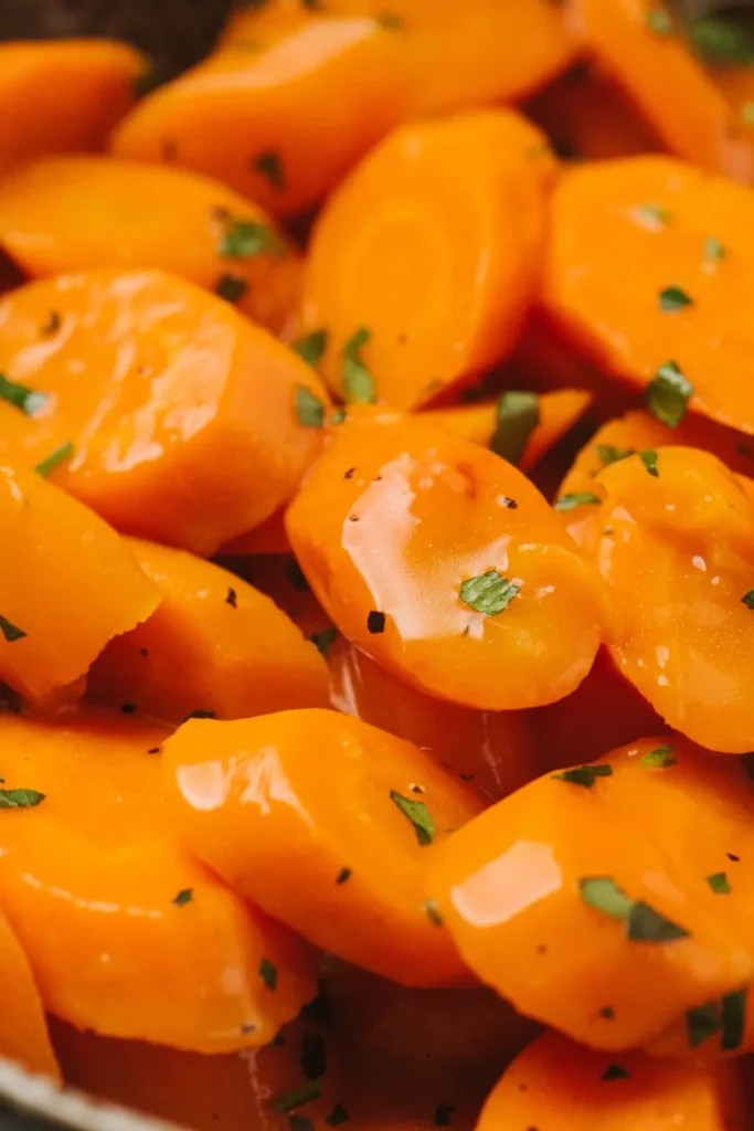 Easy Honey Glazed Carrots with Thyme