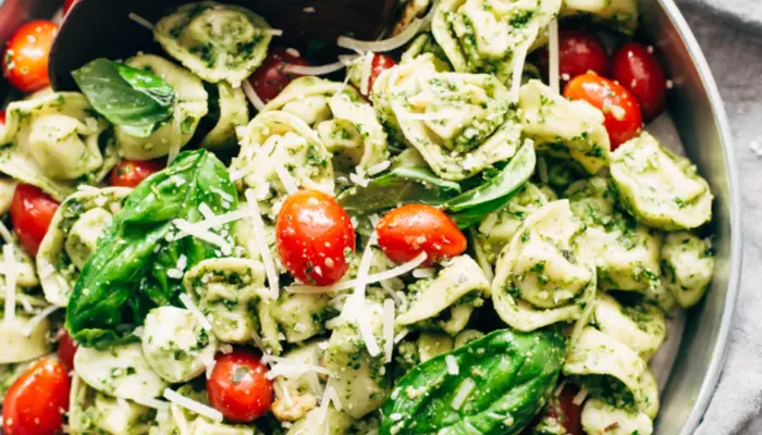 30-Minute Pesto Tortellini Pasta Salad