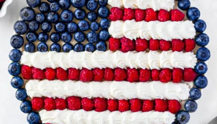 Easy American Flag Fruit Pizza