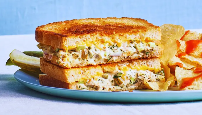 Tuna Melt Sandwich - Easy and Irresistible