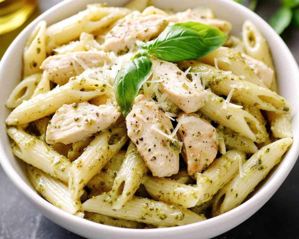 Creamy Chicken Pesto Pasta